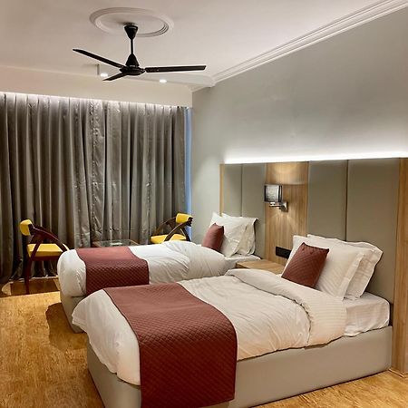 New Park Otel Srīnagar Dış mekan fotoğraf